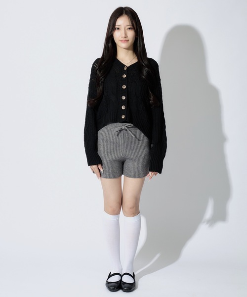 ALLuRing ChaRm(アリュリングチャーム)の「Rib Knit Short Pants / リブニットショートパンツ(スウェットパンツ・レディース・グレー/ブラック/ホワイト・FREE)」の12枚目の写真