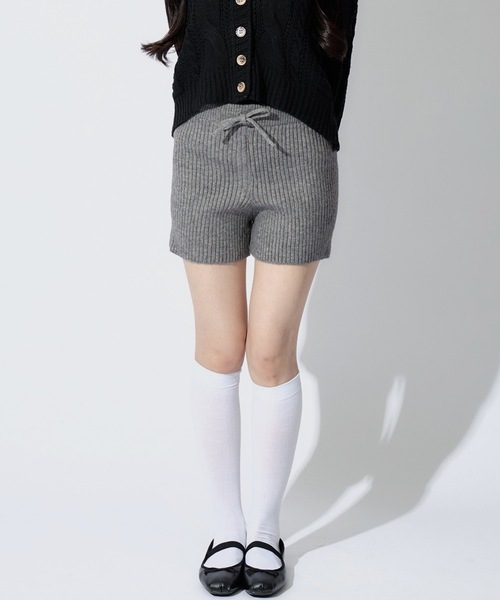 ALLuRing ChaRm(アリュリングチャーム)の「Rib Knit Short Pants / リブニットショートパンツ(スウェットパンツ・レディース・グレー/ブラック/ホワイト・FREE)」の10枚目の写真