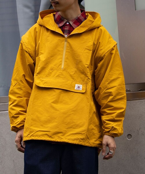 FREDY MAC（フレディーマック）の「【FREDYMAC/フレディマック】アノラックパーカー UNISEX/ユニセックス ワンポイントロゴ（ブルゾン・メンズ・キナリ/マスタード/グレイッシュブルー/ブラック・M/L）」の4枚目の写真