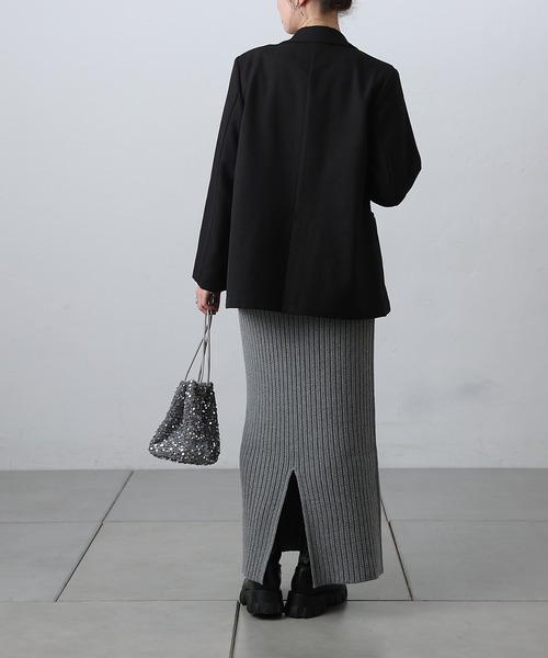 COLONY 2139（コロニートゥーワンスリーナイン）の「-3kg見え！リブニットナロースカート（スカート・レディース・ブラック/グレー・MEDIUM/SMALL）」の16枚目の写真