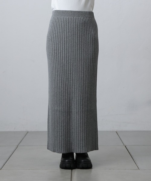 COLONY 2139（コロニートゥーワンスリーナイン）の「-3kg見え！リブニットナロースカート（スカート・レディース・ブラック/グレー・MEDIUM/SMALL）」の19枚目の写真
