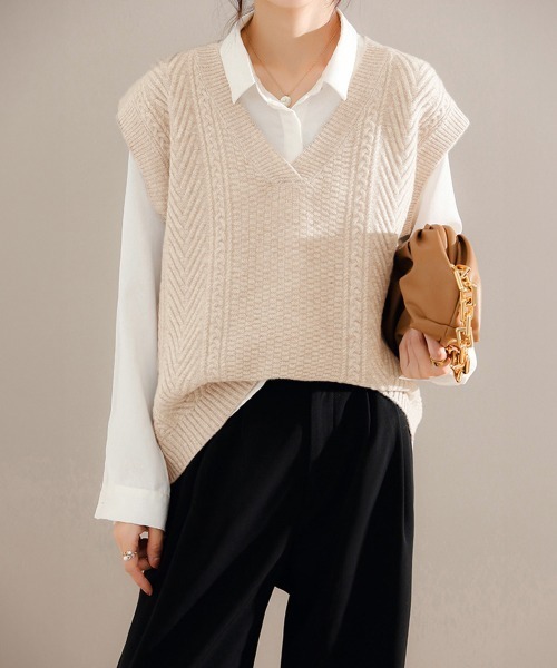 Miniministore（ミニミニストア）の「ケーブルニットベスト レディースチョッキ（ベスト・レディース・グレー/ブラック/レンガ/ベージュ・FREE）」の5枚目の写真