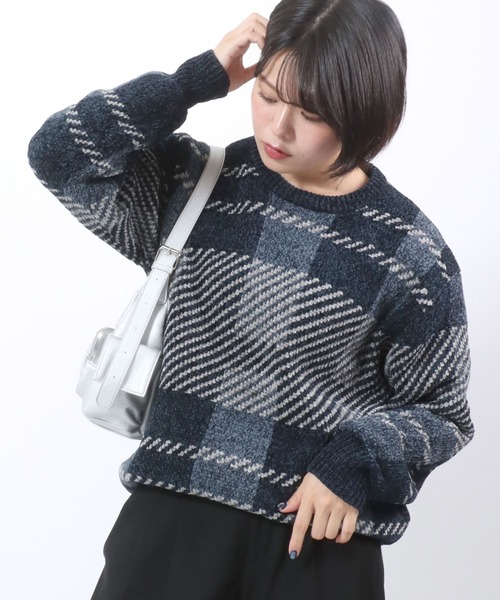 Salong hameu（サロン ハミュー）の「モールニット チェック柄セーター プルオーバートップス メンズ レディース ユニセックス（ニット/セーター・レディース・グリーン系その他/ブルー系その他/ホワイト系その他/ブラック系その他・M/L/LL）」の4枚目の写真