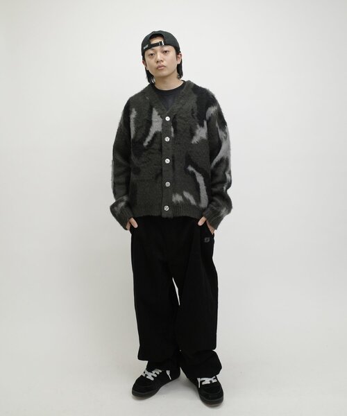 WHO'S WHO gallery（フーズフーギャラリー）の「※２サイズ【UNISEX/ユニセックス】モヘアライクカモ柄カーディガン（カーディガン/ボレロ・レディース・ブラウン/ブラック/グレー・MEDIUM/LARGE）」の13枚目の写真