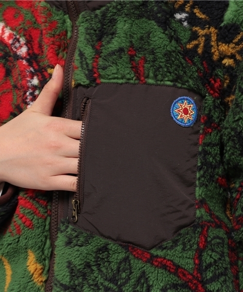 チャイハネ（チャイハネ）の「【チャイハネ】アニマルボアショートジャケット（ダウンジャケット/コート・レディース・ベージュ/ターコイズブルー/グリーン・FREE）」の11枚目の写真