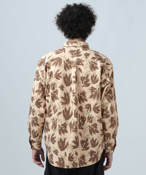 BAYFLOW(ベイフロー)の「【ストレッチ】ボタニカル柄長袖シャツ(シャツ/ブラウス・メンズ・ベージュ/ブラック・MEDIUM/LARGE)」の7枚目の写真