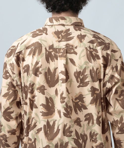 BAYFLOW(ベイフロー)の「【ストレッチ】ボタニカル柄長袖シャツ(シャツ/ブラウス・メンズ・ベージュ/ブラック・MEDIUM/LARGE)」の8枚目の写真