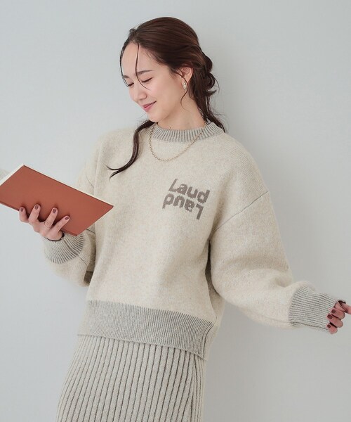 Cutie Blonde(キューティーブロンド)の「【セットアップ可】もちもちミックスヤーンロゴニット(ニット/セーター・レディース・ブラック/スモーキーグリーン系/ライトベージュ/ピンク・01/02/03/04)」の2枚目の写真