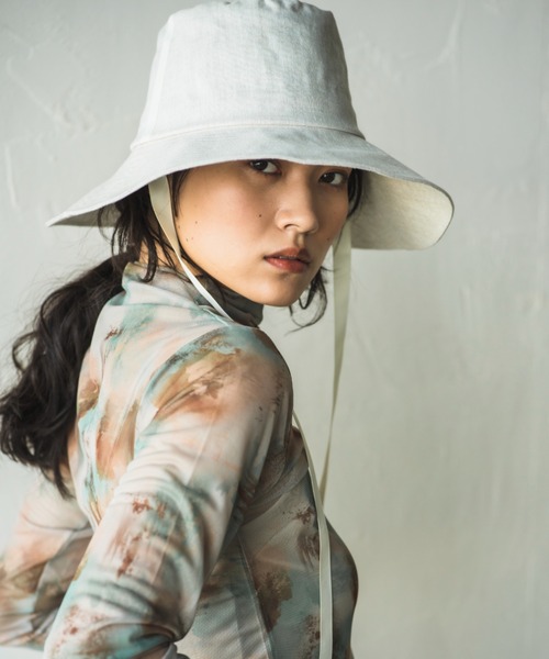ORIENT MILLINERY(オリエント ミリナリー)の「RUFF【ルフ】リネン100% UVプロテクト サンシェードハット UPF50+(ハット・レディース・キナリ/ネイビー・FREE)」の12枚目の写真