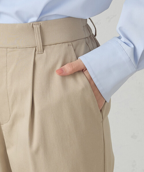 COMME CA MODELS（コムサモデルズ）の「【美しいベーシックパンツ】ストレッチテーパードパンツ（その他パンツ・レディース・ライトグレー/ベージュ/ミント/ブラック/ブラウン/カーキ/グレイッシュベージュ・X-LARGE/LARGE/MEDIUM/SMALL/X-SMALL）」の16枚目の写真