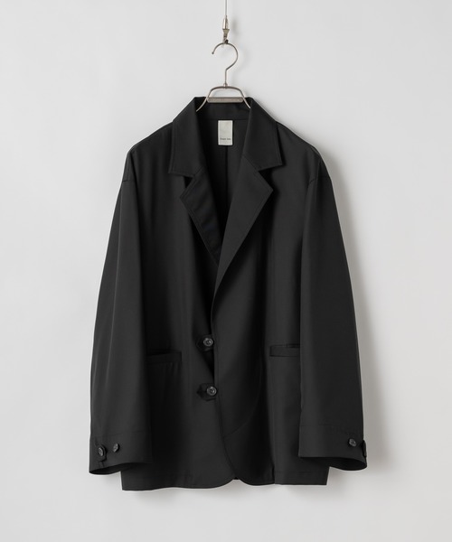 CASPER JOHN（キャスパージョン）の「Smooth shark tab button tailored jacket/スムースシャークタブボタンテーラードジャケット（テーラードジャケット・メンズ・グレー/ブラック/ブラウン・X-SMALL/SMALL/MEDIUM/LARGE）」の4枚目の写真