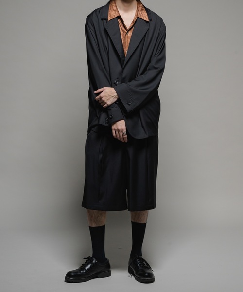 CASPER JOHN（キャスパージョン）の「Smooth shark tab button tailored jacket/スムースシャークタブボタンテーラードジャケット（テーラードジャケット・メンズ・グレー/ブラック/ブラウン・X-SMALL/SMALL/MEDIUM/LARGE）」の9枚目の写真