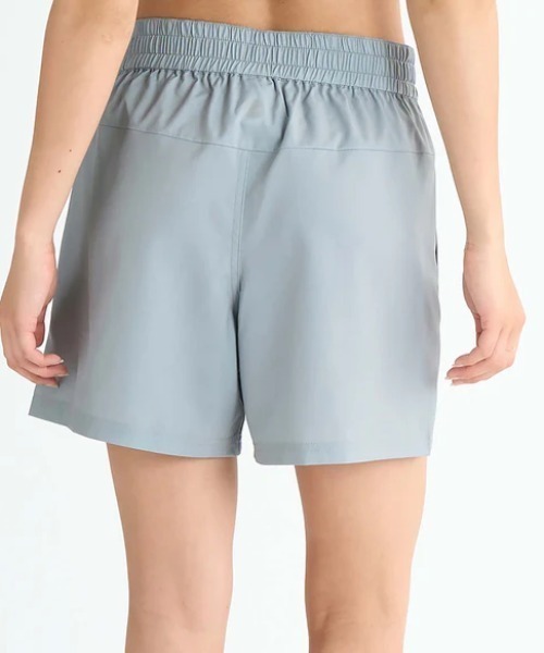 ROXY（ロキシー）の「MY 1ST ROXY SHORTS/ロキシー水陸両用ワンポイントブランドロゴフィットネスショートパンツ（その他パンツ・レディース・ピンク/グリーン/ブラック・LARGE/MEDIUM/SMALL）」の9枚目の写真