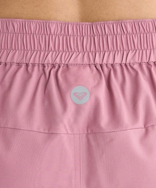 ROXY（ロキシー）の「MY 1ST ROXY SHORTS/ロキシー水陸両用ワンポイントブランドロゴフィットネスショートパンツ（その他パンツ・レディース・ピンク/グリーン/ブラック・LARGE/MEDIUM/SMALL）」の18枚目の写真
