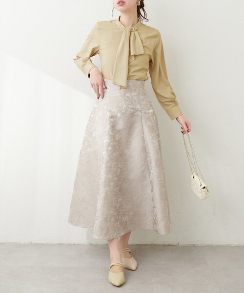 natural couture(ナチュラルクチュール)の「【WEB限定】ドレープスカーフ2WAYブラウス(シャツ/ブラウス・レディース・ブラウン/ベージュ/ブルー系その他/ミント/ピンクベージュ/グレイッシュベージュ/オフホワイト・FREE)」の11枚目の写真