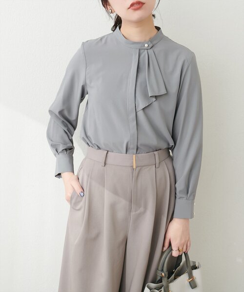 natural couture(ナチュラルクチュール)の「【WEB限定】ドレープスカーフ2WAYブラウス(シャツ/ブラウス・レディース・ブラウン/ベージュ/ブルー系その他/ミント/ピンクベージュ/グレイッシュベージュ/オフホワイト・FREE)」の22枚目の写真