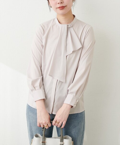natural couture(ナチュラルクチュール)の「【WEB限定】ドレープスカーフ2WAYブラウス(シャツ/ブラウス・レディース・ブラウン/ベージュ/ブルー系その他/ミント/ピンクベージュ/グレイッシュベージュ/オフホワイト・FREE)」の13枚目の写真