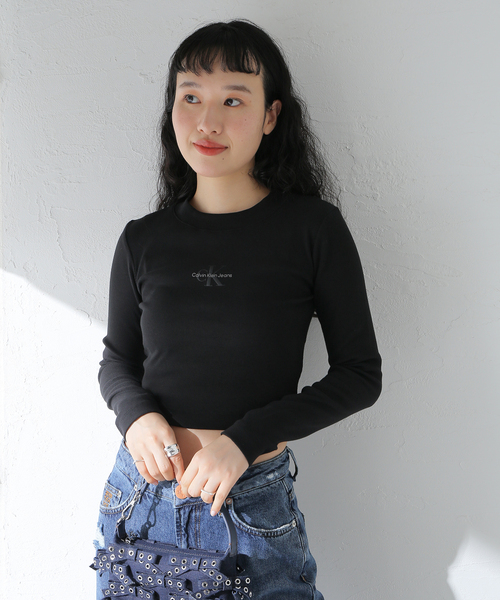 JOINT WORKS（ジョイントワークス）の「Calvin Klein Jeans / カルバン クライン ジーンズ A- LS MONOGRAM BABY TEE（Tシャツ/カットソー・レディース・ブラック/ホワイト・X-SMALL）」の14枚目の写真