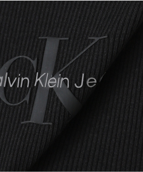 JOINT WORKS（ジョイントワークス）の「Calvin Klein Jeans / カルバン クライン ジーンズ A- LS MONOGRAM BABY TEE（Tシャツ/カットソー・レディース・ブラック/ホワイト・X-SMALL）」の11枚目の写真