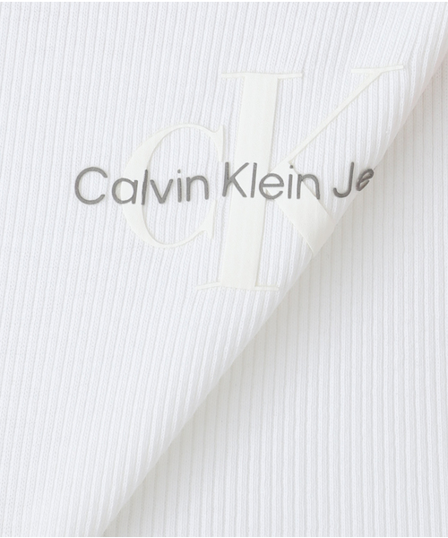 JOINT WORKS（ジョイントワークス）の「Calvin Klein Jeans / カルバン クライン ジーンズ A- LS MONOGRAM BABY TEE（Tシャツ/カットソー・レディース・ブラック/ホワイト・X-SMALL）」の12枚目の写真
