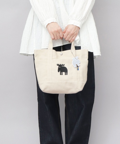 moz（モズ）の「キャンバス ミニ ハンドトートバッグ エルク リフレクトチャーム付き（トートバッグ・レディース・ホワイト/ピンク/グリーン/イエロー/ストライプ/ブラック/グレー/ブルー/ベージュ/インディゴブルー・FREE）」の11枚目の写真