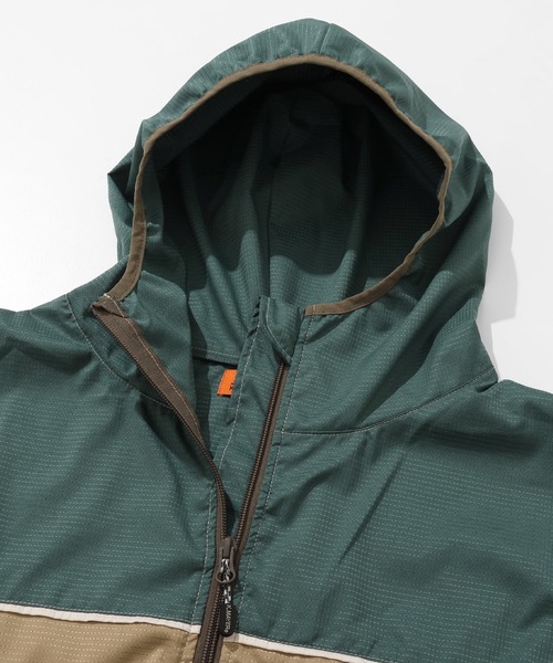 KRIFF MAYER（クリフメイヤー）の「さらさらエアーパッカブルジャケット（マウンテンパーカー・メンズ・ブラック/ナチュラル/レンガ/グリーン/カラフル・MEDIUM/LARGE/X-LARGE）」の14枚目の写真