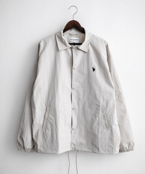 U.S. POLO ASSN.(ユーエスポロアッスン)の「U.S. POLO ASSN. ユーエスポロアッスン オーバーサイズ ワンポイントロゴ刺繍コーチジャケット ナイロンジャケット(ナイロンジャケット・メンズ・ライトグレー/カーキ/ネイビー/ブラック・M/L/LL)」の21枚目の写真