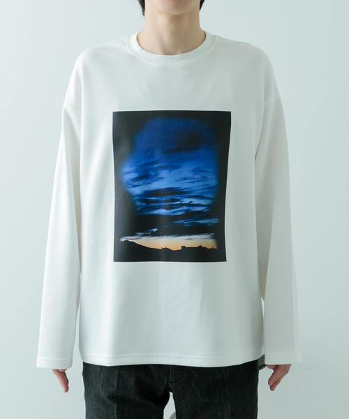 ITEMS URBANRESEARCH（アイテムズ アーバンリサーチ）の「Art Graphic ポンチカットソー Dawn（Tシャツ/カットソー・メンズ・ブラック/ホワイト・MEDIUM/LARGE）」の7枚目の写真