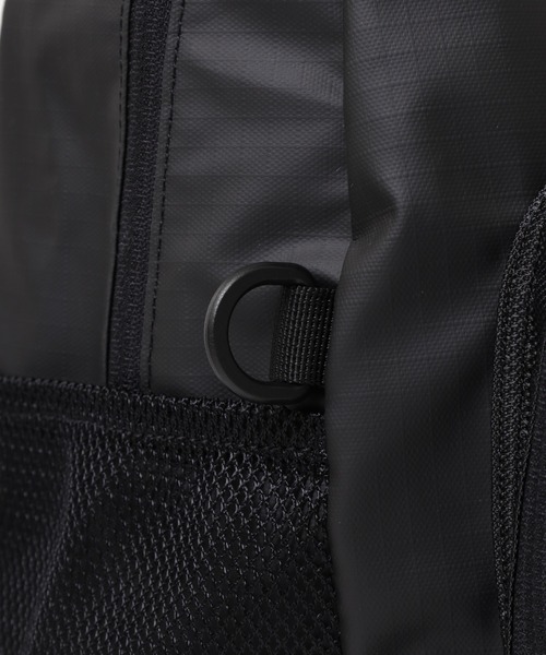 WILD THINGS(ワイルドシングス)の「WILD THINGS エクスパンダブル 大容量 ビッグ バックパック(バックパック/リュック・メンズ・ブラック/ライム・FREE)」の7枚目の写真