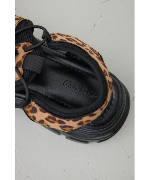 AZUL by moussy（アズールバイマウジー）の「スポーティーサンダル（サンダル・レディース・アイボリー/ブラック/ブラウン系その他/シルバー・SMALL/MEDIUM/LARGE）」の17枚目の写真