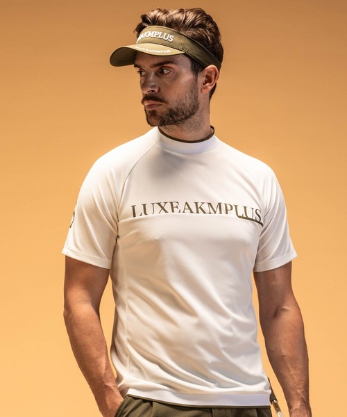 LUXEAKMPLUS(リュクスエイケイエムプラス)の「LUXEAKMPLUS(リュクスエイケイエムプラス)ゴルフ バックロゴ 半袖モックネックTシャツ(吸水 / UVカット / 冷感)(Tシャツ/カットソー・メンズ・ブラック/カーキ/ホワイト・S/M/L/XL/XXL)」の4枚目の写真