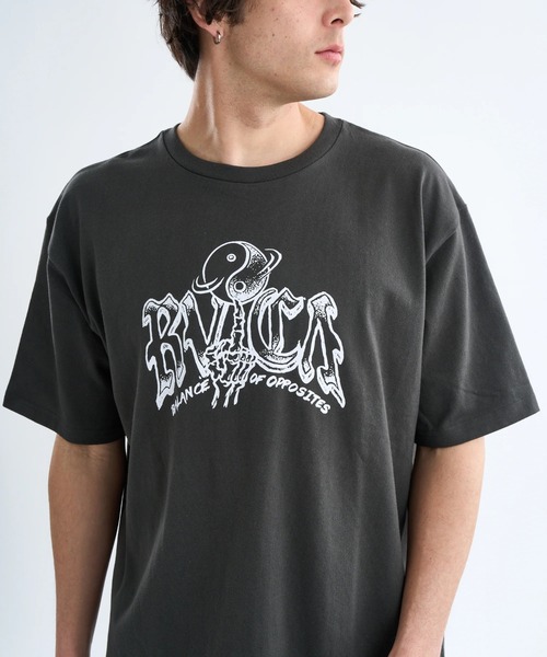 RVCA(ルーカ)の「RVCA メンズ ROTATER SS Tシャツ 【2025年春夏モデル】/ルーカオーバーシルエットフロントプリント半袖Tシャツ(Tシャツ/カットソー・メンズ・ブラウン系その他/ブラック系その他/バーガンディー/ホワイト・SMALL/MEDIUM/LARGE/X-LARGE)」の13枚目の写真