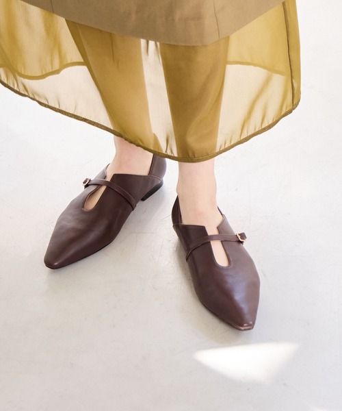 HIMIKO（ヒミコ）の「【HIMIKO】【ZOZOTOWN限定デザイン】ベルトデザインパンプス/650102（パンプス・レディース・ブラウン/シルバー/ブラック・24.0cm/23.5cm/23.0cm/22.5cm/22.0cm/21.5cm/26.5cm/26.0cm/25.5cm/25.0cm/24.5cm）」の17枚目の写真