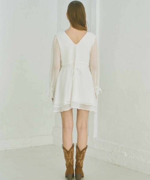 Luan(ルアン)の「【Luan】FRILL MINI ONEPIECE/フリルミニワンピース(ワンピース・レディース・ホワイト/ブラック・2/1)」の18枚目の写真