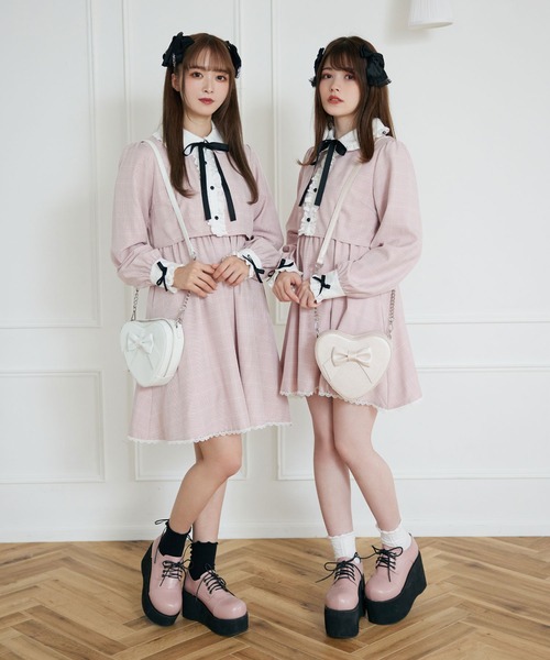 DearMyLove(ディアマイラブ)の「11cm厚底レースアップおでこパンプス(パンプス・レディース・ブラック系その他/ベビーピンク/ブラック・25.5cm/25cm/24.5cm/24cm/23.5cm/23cm/22.5cm)」の12枚目の写真