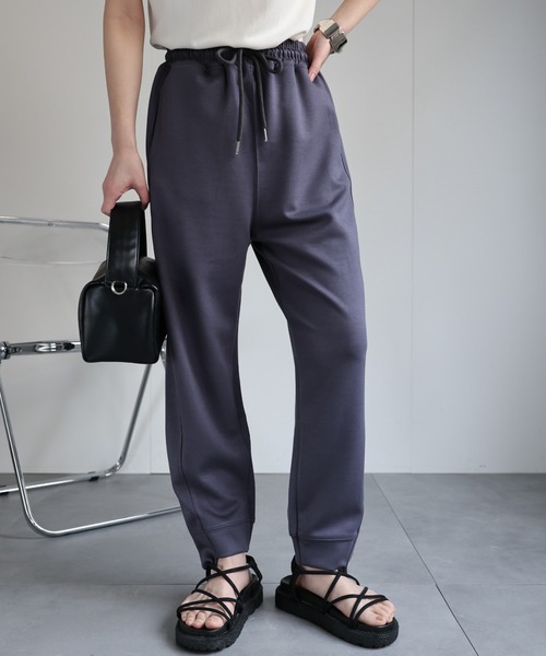 ap retro（アプレトロ）の「ポンチジョガーパンツ / ラフパンツ（スウェットパンツ・レディース・カーキ/ブラック/グレー/オフホワイト/チャコール・FREE）」の7枚目の写真