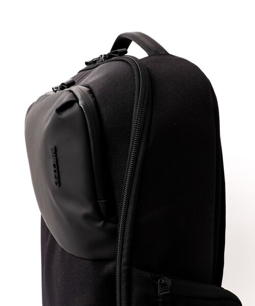 incase(インケース)の「【Incase/インケース】A.R.C Daypack(バックパック/リュック・メンズ・ブラック・FREE)」の19枚目の写真