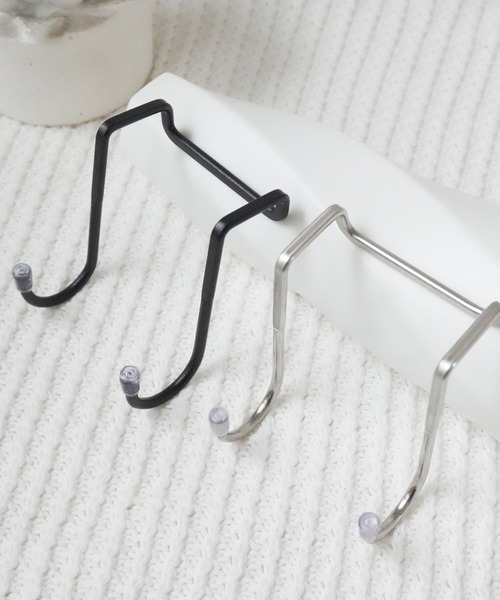 Port（ポート）の「【 Port / ポート 】 ラクラク 収納 S字フック / 取り付け 収納グッズ（収納グッズ・レディース・ブラック/シルバー・FREE）」の4枚目の写真