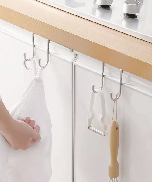 Port（ポート）の「【 Port / ポート 】 ラクラク 収納 S字フック / 取り付け 収納グッズ（収納グッズ・レディース・ブラック/シルバー・FREE）」の6枚目の写真