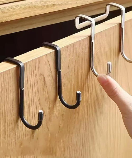 Port（ポート）の「【 Port / ポート 】 ラクラク 収納 S字フック / 取り付け 収納グッズ（収納グッズ・レディース・ブラック/シルバー・FREE）」の3枚目の写真