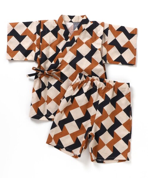 BREEZE（ブリーズ）の「【すっぽり着られる】総柄いろいろ甚平（浴衣・キッズ・キャメル/レインボー/ネイビー/オレンジ/ストライプ/ターコイズブルー/ブラック/アイボリー・80/90/100/110/120/130/140）」の13枚目の写真