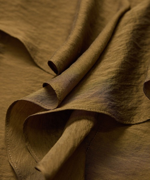 SALON adam et rope'（サロン アダム エ ロペ）の「シルクブレンドラッフルカラーブラウス（シャツ/ブラウス・レディース・オフホワイト/ブラック/ブラウン・FREE）」の16枚目の写真