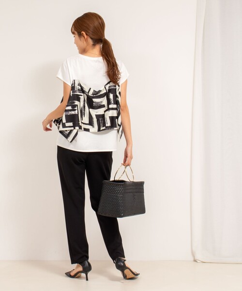 NOLLEY’S（ノーリーズ）の「【追加】スカーフ柄ビスチェ付き風Tシャツ（Tシャツ/カットソー・レディース・ブラック系その他/ホワイト系その他5・38）」の9枚目の写真