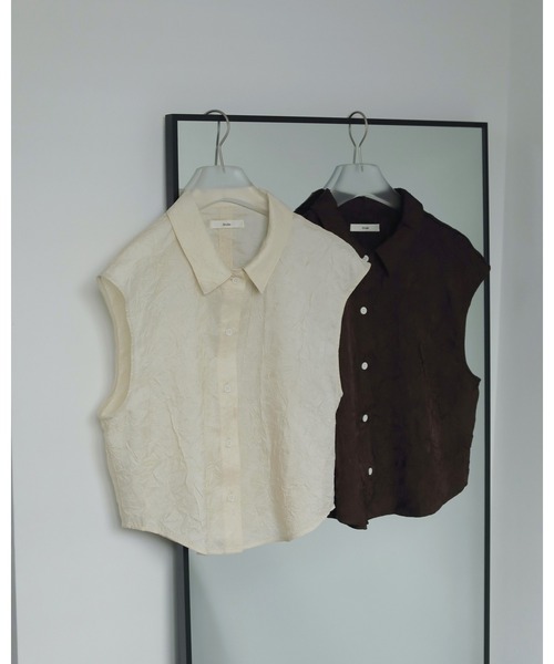 anuke（アンヌーク）の「Washer Sleeveless Shirts（シャツ/ブラウス・レディース・ブラウン/クリーム・FREE）」の7枚目の写真