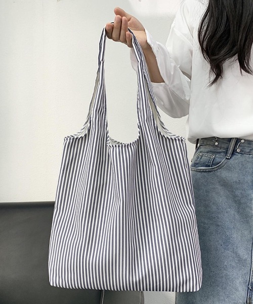 TONE SELECT GOODS(トーンセレクトグッズ)の「Liaa/デザイントートバッグ A18630(トートバッグ・レディース・その他4/その他1/グリーン/レッド/その他5/その他2/その他3・FREE)」の1枚目の写真