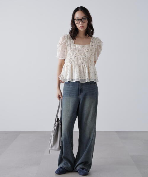 FREE'S MART（フリーズマート）の「◆フロッキードットシャーリングペプラムブラウス（シャツ/ブラウス・レディース・グリーン/ホワイト/ブラック・FREE）」の4枚目の写真