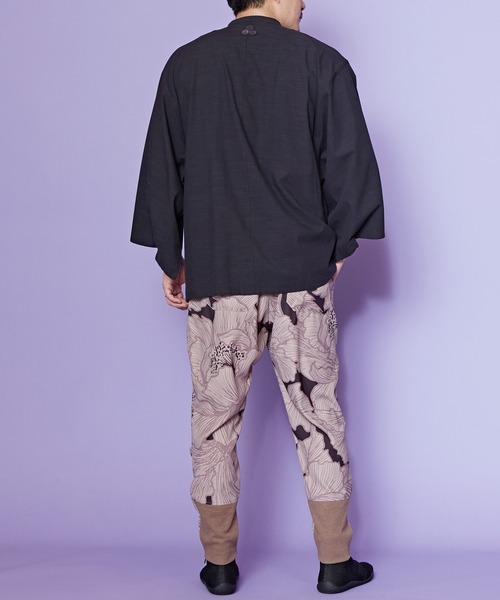 カヤ(カヤ)の「【カヤ】角袖バンドカラーメンズシャツ(シャツ/ブラウス・メンズ・ホワイト/スミクロ/エンジ・FREE)」の7枚目の写真