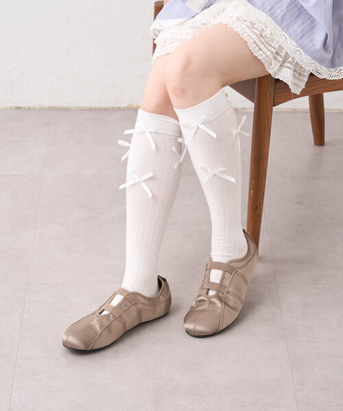 w closet(ダブルクローゼット)の「フラットシューズ(ブーツ・レディース・ベージュ/ブラック/シルバー・MEDIUM/LARGE)」の19枚目の写真