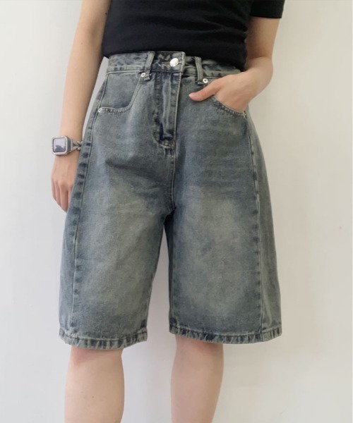 kirakiraShop(キラキラショップ)の「ウオッシュド デニム ハーフ パンツ(デニムパンツ・レディース・ブルー・S/M/L)」の3枚目の写真