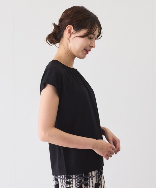 Jayro(ジャイロ)の「シルケットギャザー フレンチスリーブトップス(Tシャツ/カットソー・レディース・ライトグリーン/ホワイト系その他/ベージュ/ピンク系その他/ブラック・M)」の8枚目の写真